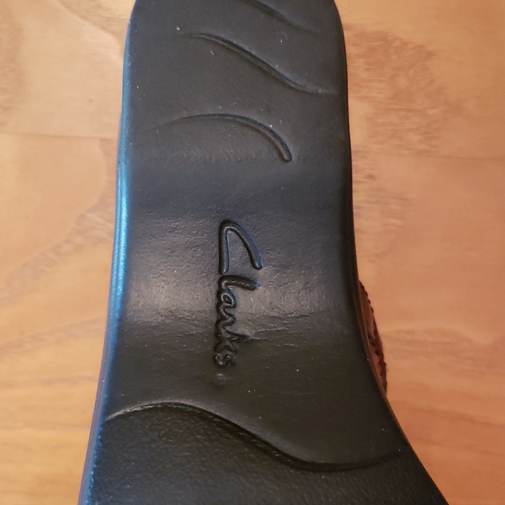 Clarks clogs - Picture 4 of 5